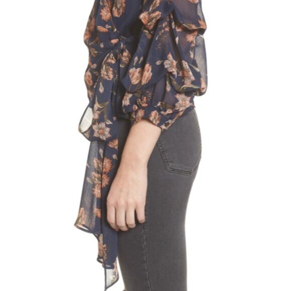 ASTR Women's Floral Wrap Blouse Size Medium Blue Navy V Neck Ruffle Sleeve - Picture 4 of 10